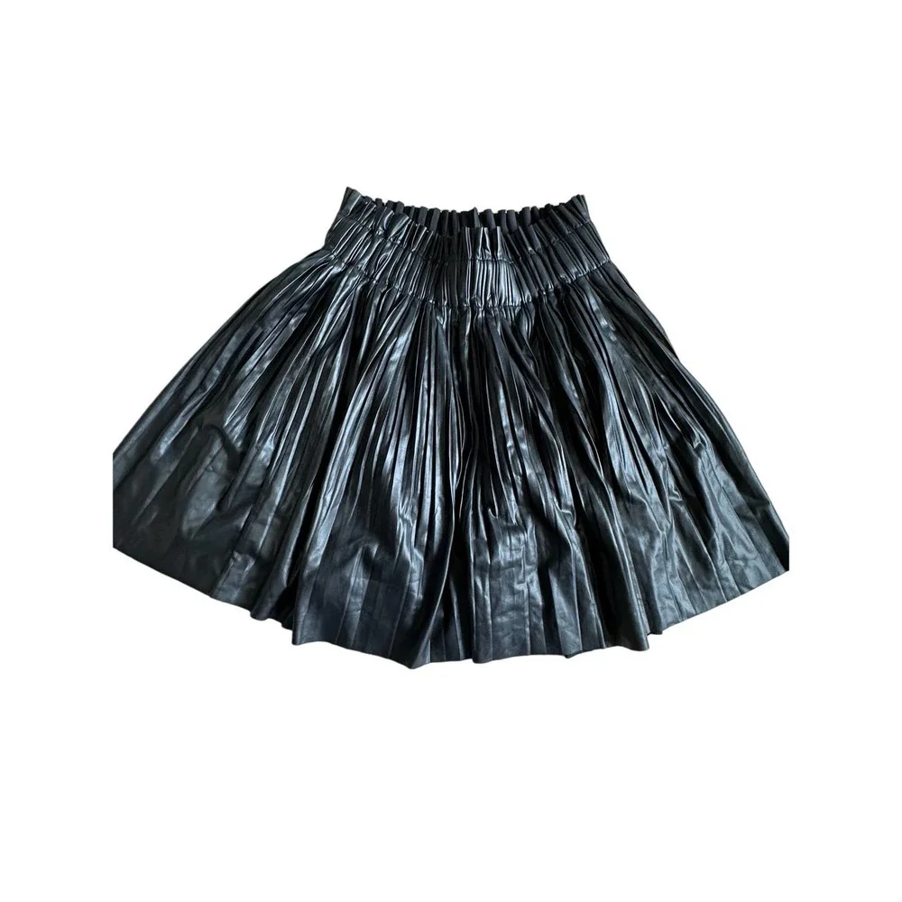 Zara Black faux‎ leather pleated skort skirt size S